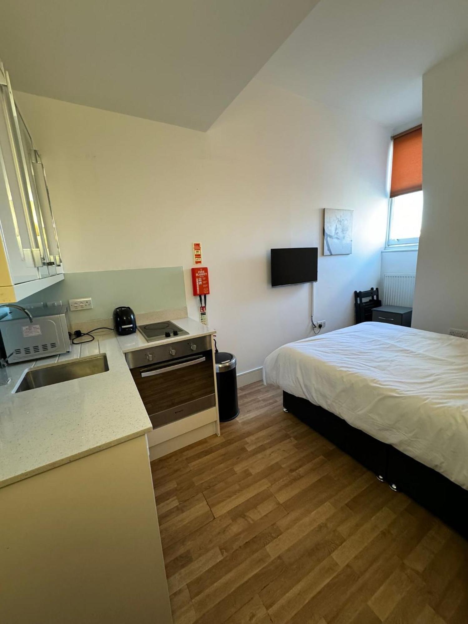 Clarges- Hsk Suites ロンドン エクステリア 写真