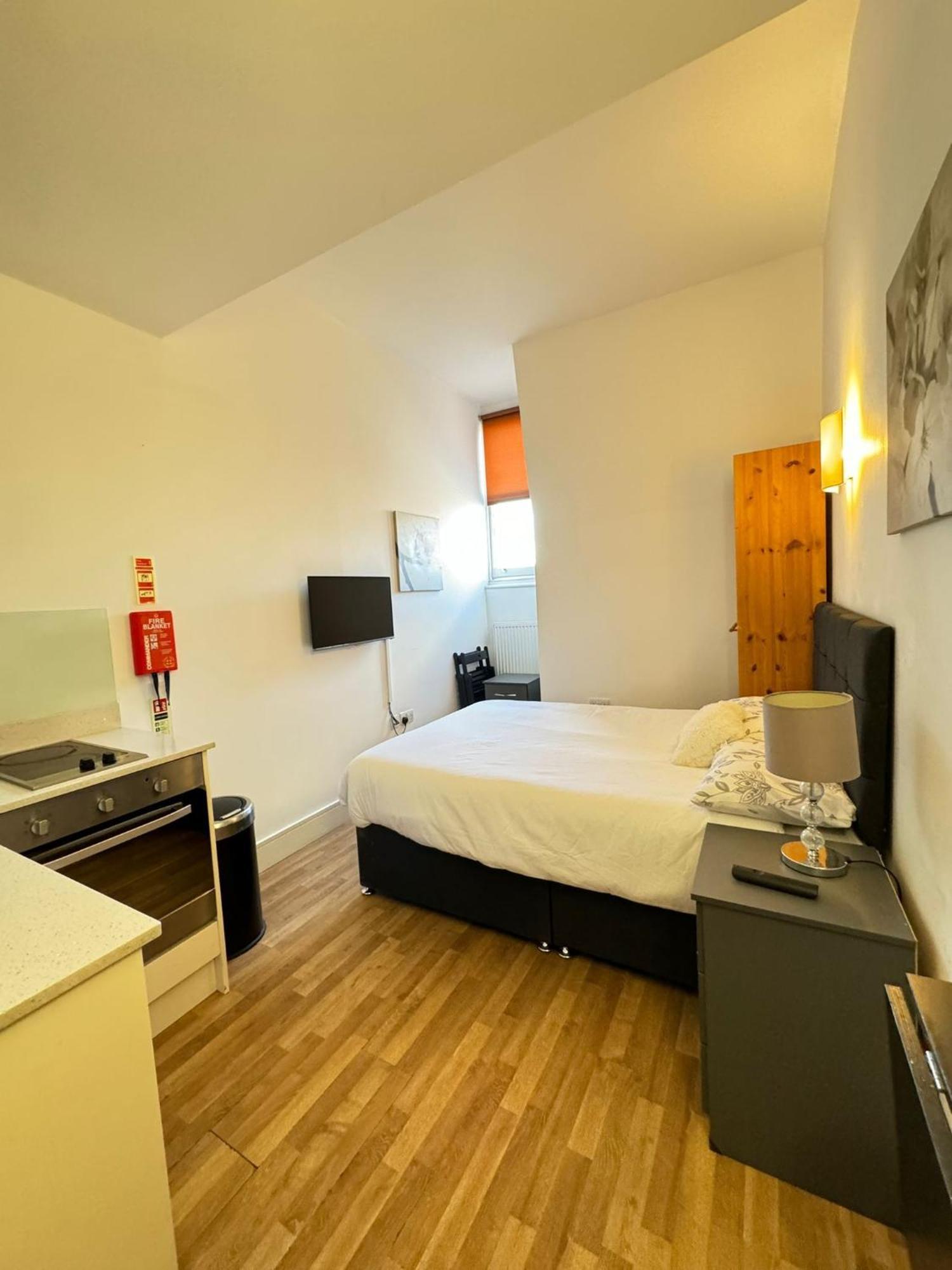 Clarges- Hsk Suites ロンドン エクステリア 写真
