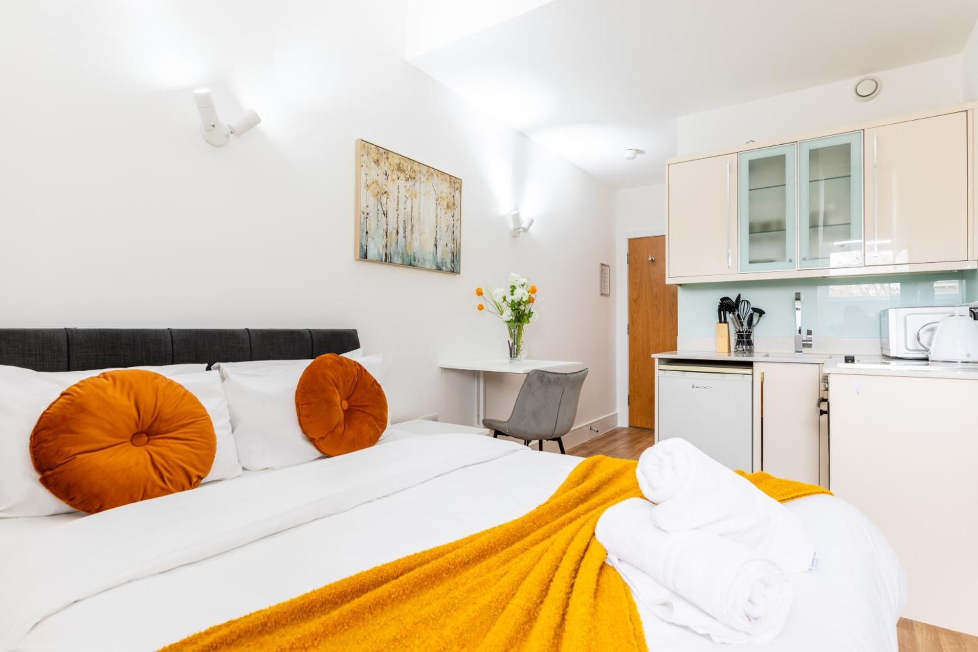 Clarges- Hsk Suites ロンドン エクステリア 写真